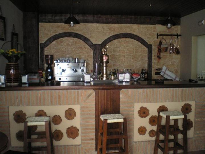 אלמדן דה לה פלטה Hotel El Romeral מראה חיצוני תמונה