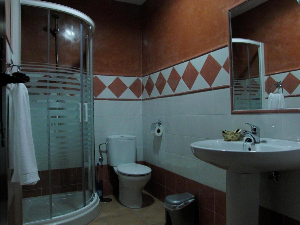 אלמדן דה לה פלטה Hotel El Romeral חדר תמונה